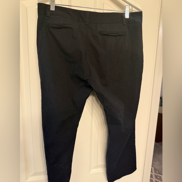 Fabrizio Gianni Black Ankle Pants - Picture 2 of 11